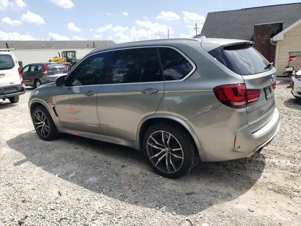 5YMKT6C56G0R78661 2016 BMW X5 - Image 2