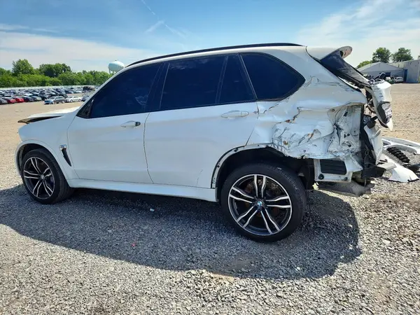 5YMKT6C56H0U38793 2017 BMW X5 - Image 2
