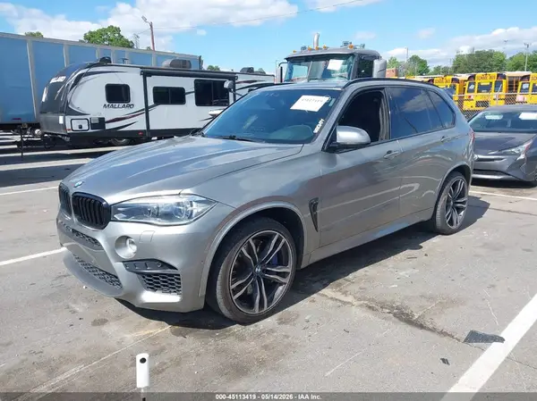 5YMKT6C56H0U38910 2017 BMW X5 M - Image 2