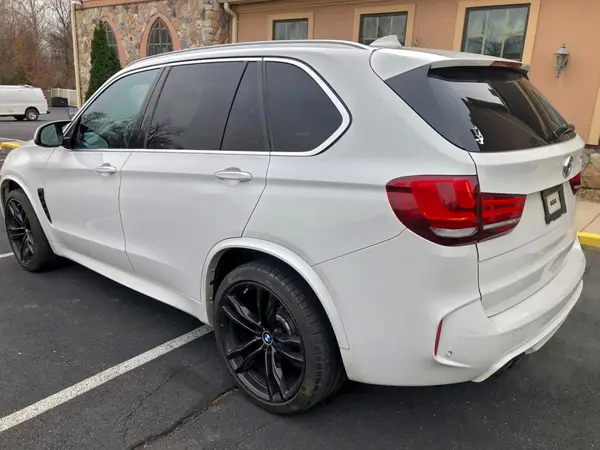 5YMKT6C58G0R78970 2016 BMW X5 - Image 2