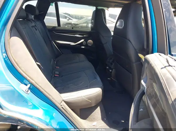 5YMKT6C58J0X21315 2018 BMW X5 M - Image 8