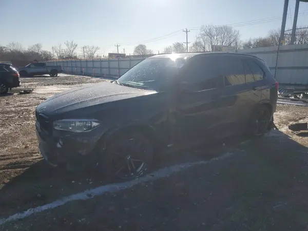 5YMKT6C58J0Y83672 2018 BMW X5 - Image 1