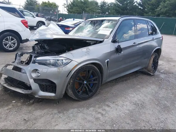 5YMKT6C58J0Y83896 2018 BMW X5 M - Image 2