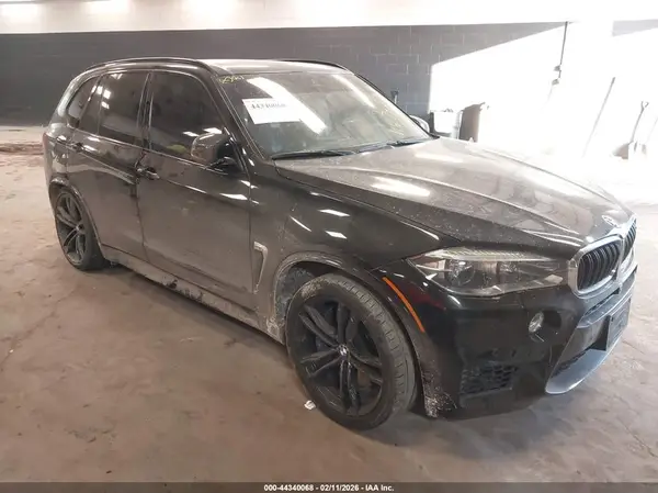 5YMKT6C59J0Y83454 2018 BMW X5 M - Image 1