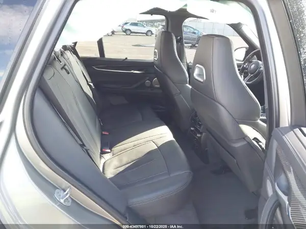 5YMKT6C59J0Y83549 2018 BMW X5 M - Image 8