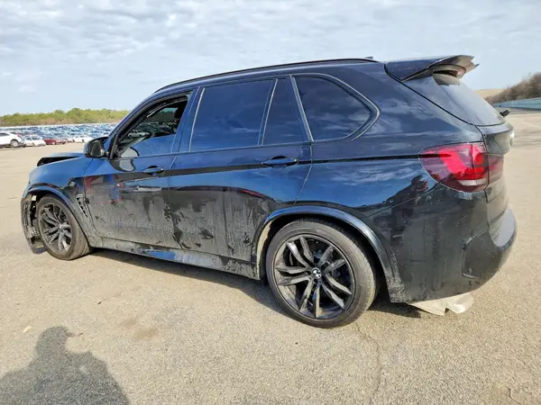5YMKT6C5XJ0Y83186 2018 BMW X5 - Image 2