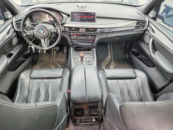 5YMKT6C5XJ0Y84158 2018 BMW X5 - Image 8