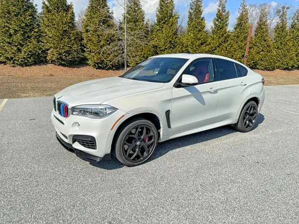 5YMKW8C30H0U72441 2017 BMW X6 - Image 2