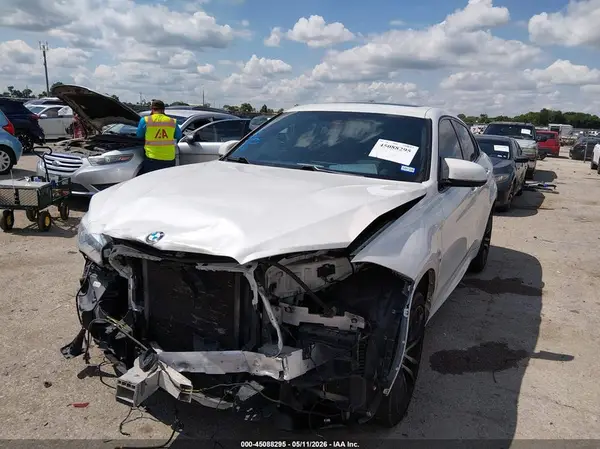 5YMKW8C31H0U71928 2017 BMW X6 M - Image 2