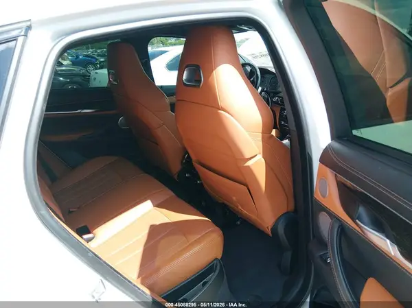 5YMKW8C31H0U71928 2017 BMW X6 M - Image 8