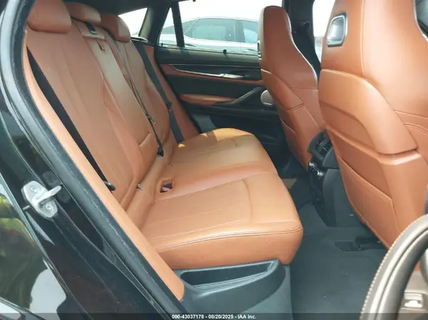 5YMKW8C32H0U72084 2017 BMW X6 M - Image 8