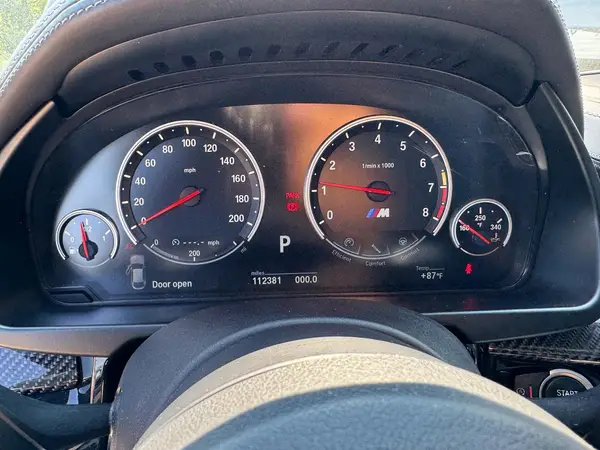 5YMKW8C36H0U72380 2017 BMW X6 - Image 8