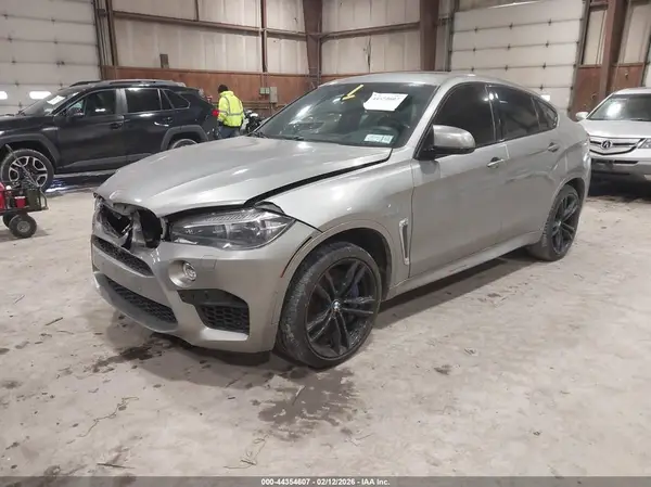 5YMKW8C38H0U72347 2017 BMW X6 M - Image 2