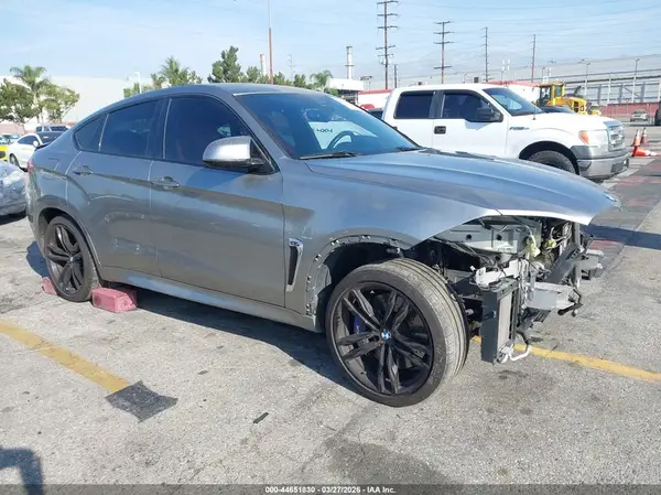 5YMKW8C52J0Y74615 2018 BMW X6 M