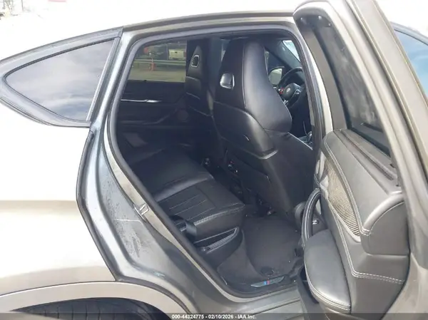 5YMKW8C53G0R43370 2016 BMW X6 M - Image 8