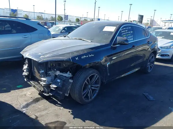 5YMKW8C54H0U71794 2017 BMW X6 M - Image 2