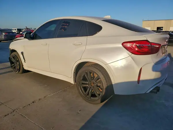5YMKW8C54J0U72482 2018 BMW X6 - Image 2