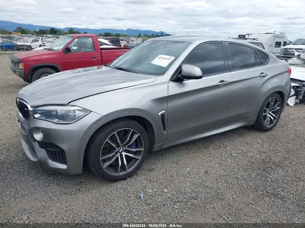 5YMKW8C56G0R43041 2016 BMW X6 M - Image 2