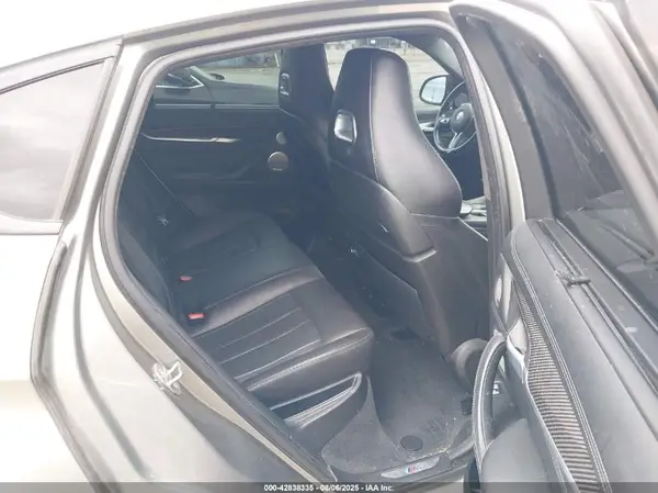 5YMKW8C56G0R43041 2016 BMW X6 M - Image 8