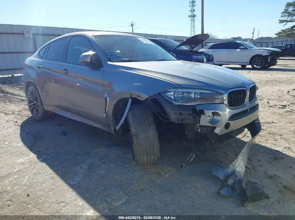 5YMKW8C56G0R43105 2016 BMW X6 M