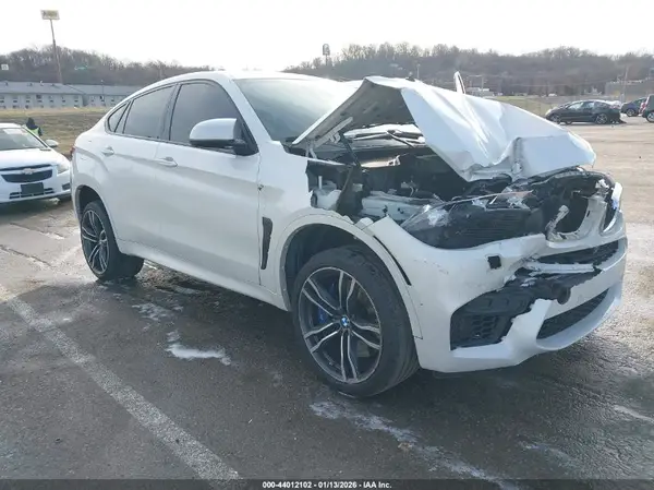 5YMKW8C56G0R43623 2016 BMW X6 M