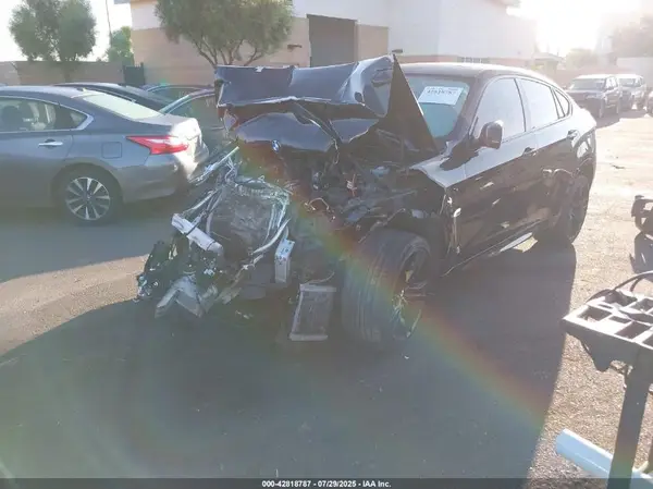 5YMKW8C56KLR38431 2019 BMW X6 M - Image 2