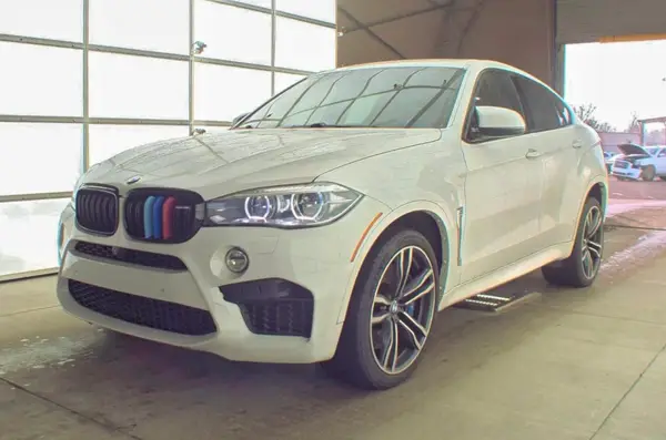 5YMKW8C57G0R43016 2016 BMW X6 - Image 2