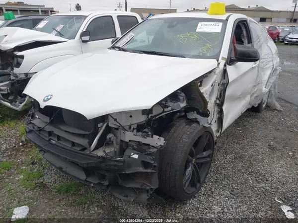 5YMKW8C57G0R43629 2016 BMW X6 M - Image 2