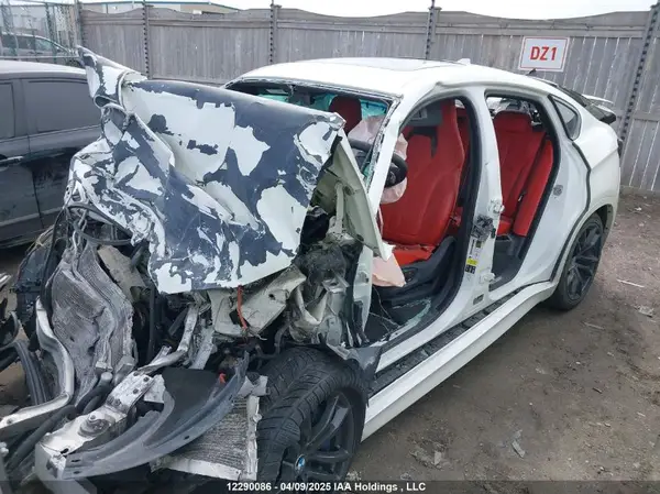 5YMKW8C59H0R44010 2017 BMW X6 M - Image 2