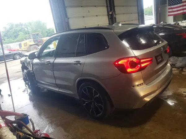 5YMTS0C02L9B60040 2020 BMW X3 - Image 2
