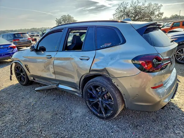 5YMTS0C08M9F54028 2021 BMW X3 - Image 2