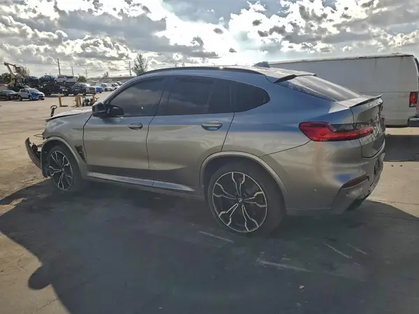 5YMUJ0C03M9H17580 2021 BMW X4 - Image 2