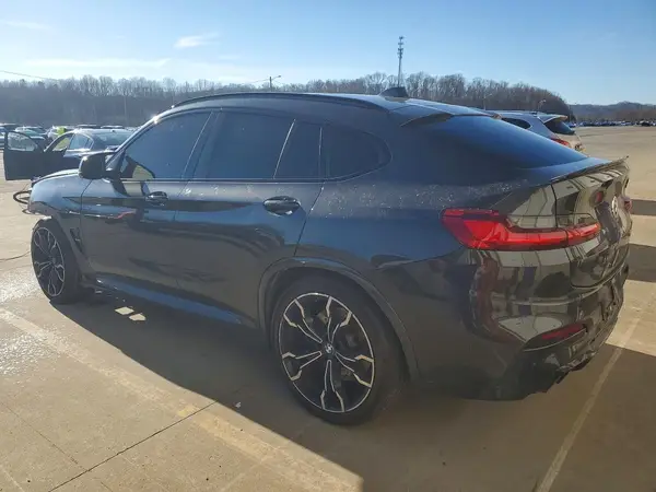 5YMUJ0C04LLA99459 2020 BMW X4 - Image 2