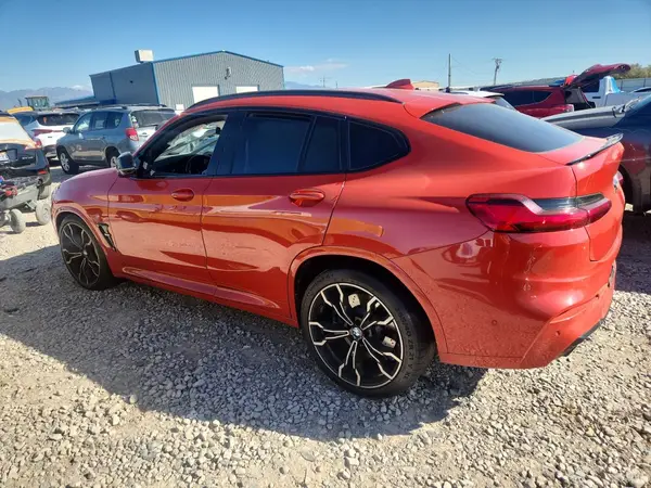5YMUJ0C04LLA99798 2020 BMW X4 - Image 2
