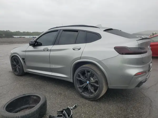 5YMUJ0C08LLA99626 2020 BMW X4 - Image 2