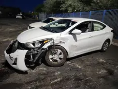 700208 2016 HYUNDAI ELANTRA