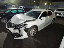 711185 2022 TOYOTA CAMRY