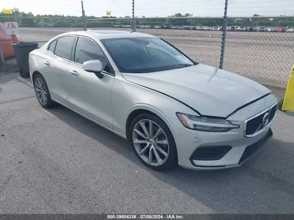 7JR102FK0KG000679 2019 VOLVO S60 - Image 1