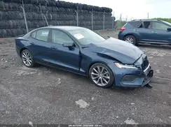 7JR102FK0KG013433 2019 VOLVO S60