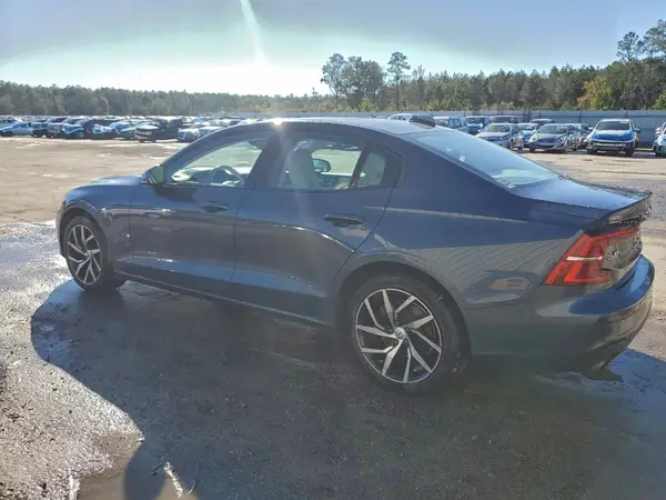 7JR102FK0KG017059 2019 VOLVO S60 - Image 2
