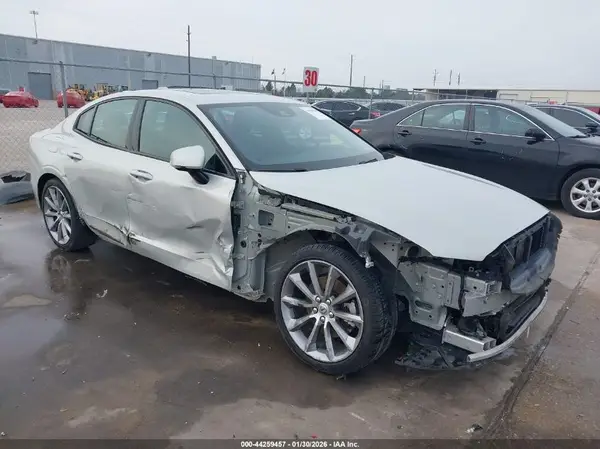 7JR102FK1KG001128 2019 VOLVO S60 - Image 1