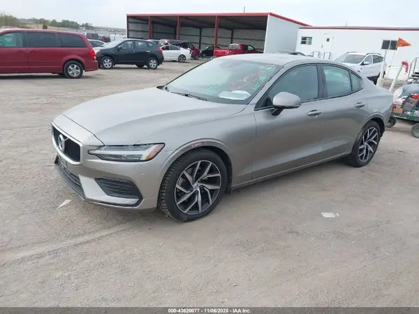7JR102FK1LG041906 2020 VOLVO S60 - Image 2