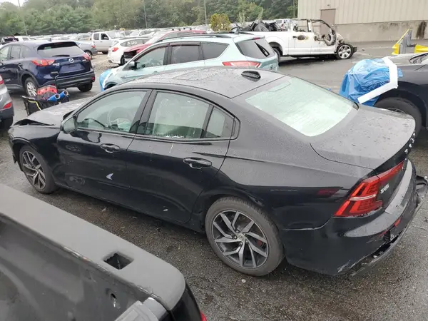 7JR102FK1LG060679 2020 VOLVO S60 - Image 2