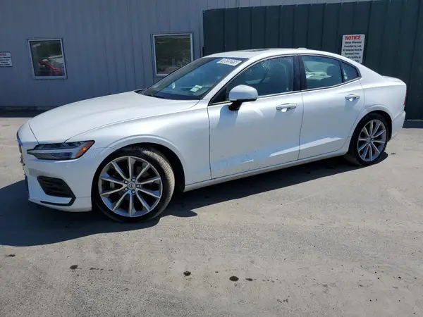 7JR102FK1LG060813 2020 VOLVO S60 - Image 1
