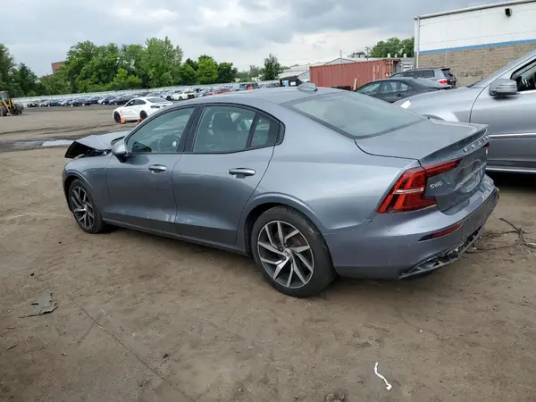 7JR102FK1LG063811 2020 VOLVO S60 - Image 2