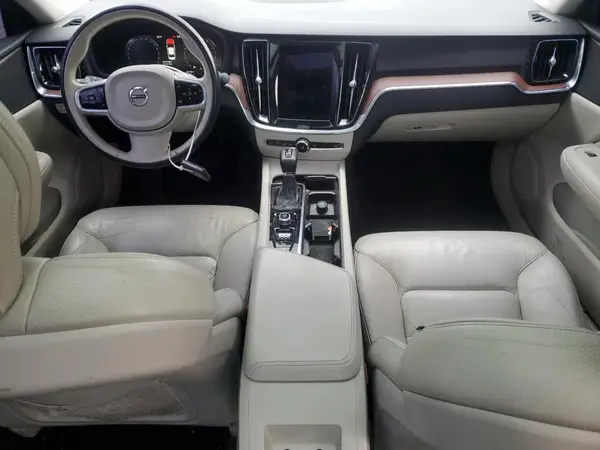 7JR102FK1MG092596 2021 VOLVO S60 - Image 8