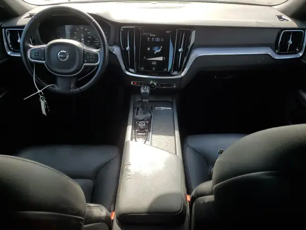 7JR102FK2KG011103 2019 VOLVO S60 - Image 8