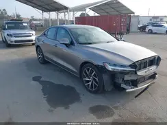7JR102FK2KG012204 2019 VOLVO S60
