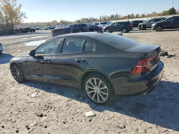 7JR102FK2LG045267 2020 VOLVO S60 - Image 2