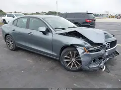 7JR102FK2MG093210 2021 VOLVO S60